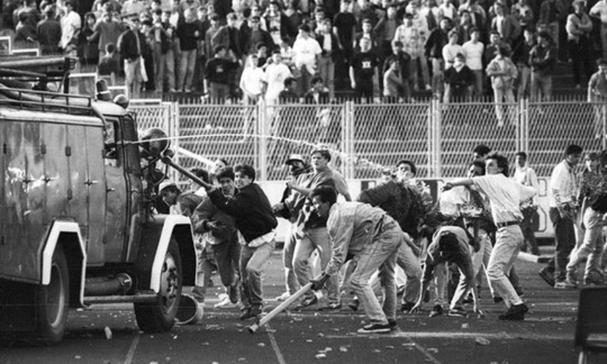 dinamo-zvezda-riots_1.jpg